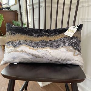 NWT Callisto Home Black Agate Marble Velvet Throw Pillow 24”x14” $248